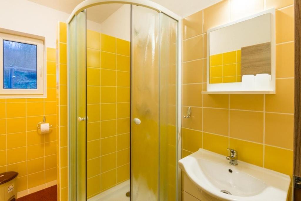 Apartamento Urbarsky Dom Dolny Kubin Exterior foto
