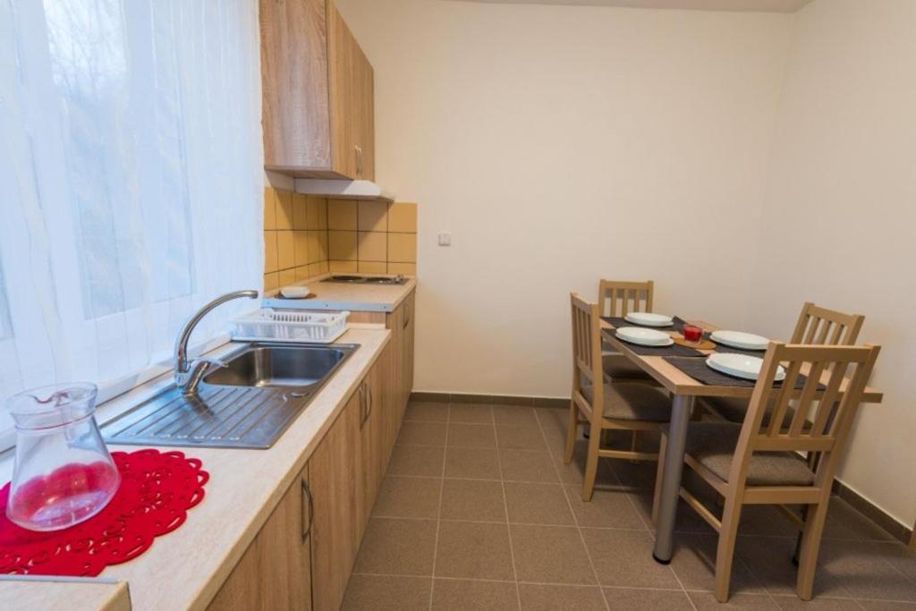 Apartamento Urbarsky Dom Dolny Kubin Exterior foto