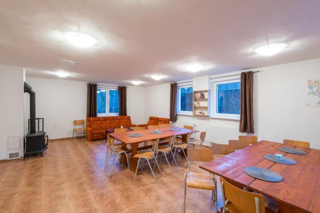 Apartamento Urbarsky Dom Dolny Kubin Exterior foto